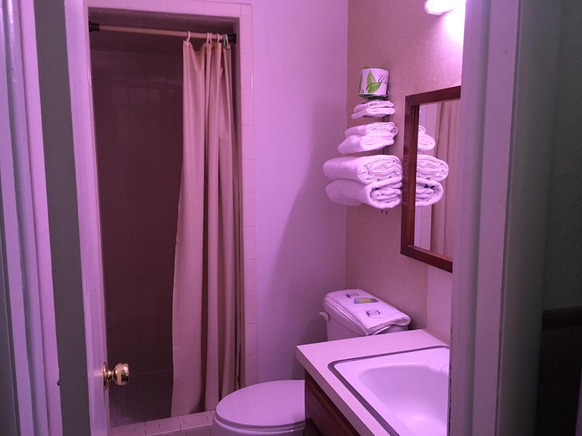 Skyliner Motel Stroud Kültér fotó